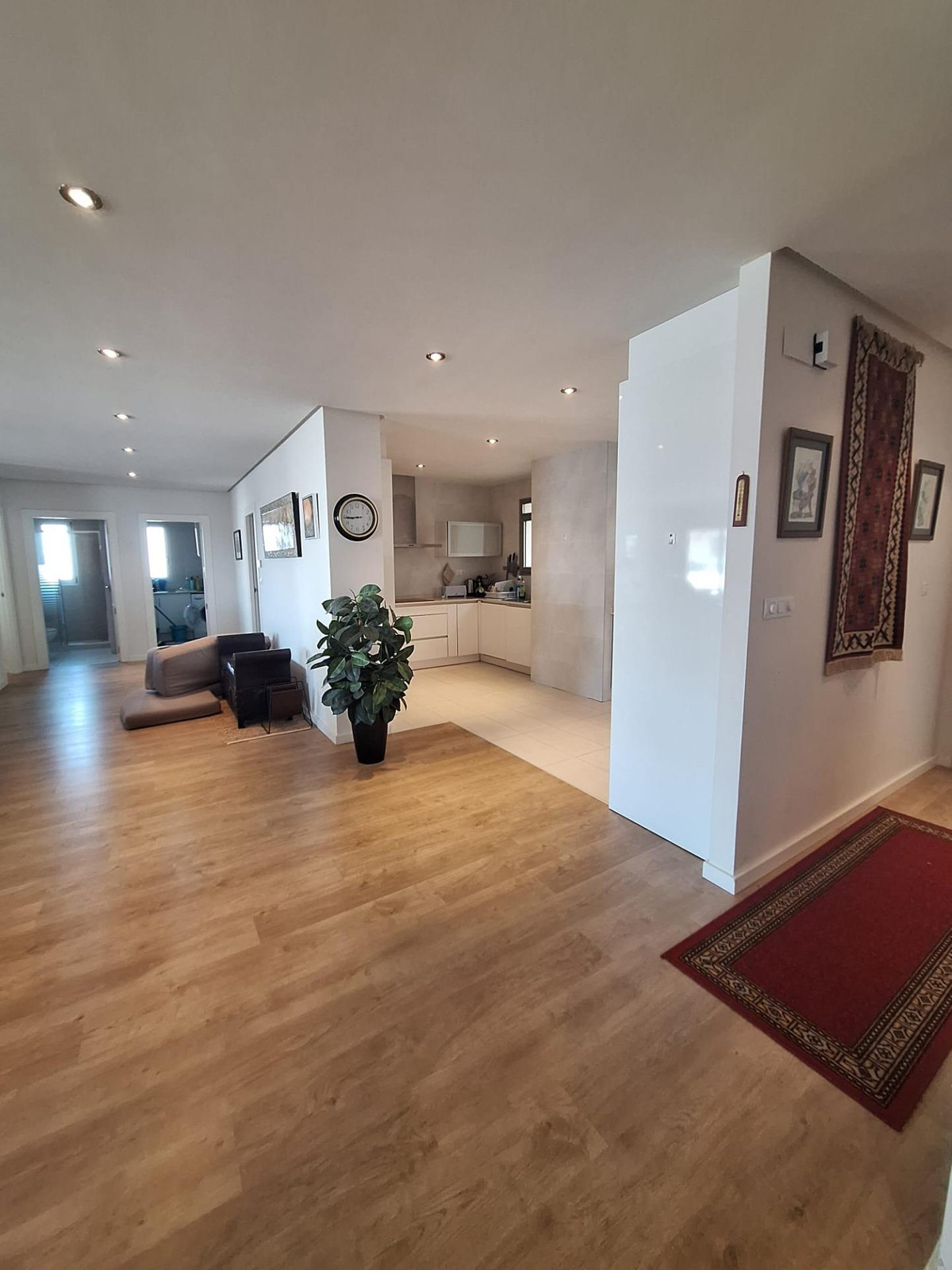 Se vende Apartamento Planta Media de 4 dormitorios en Costa Blanca, Alicante, España