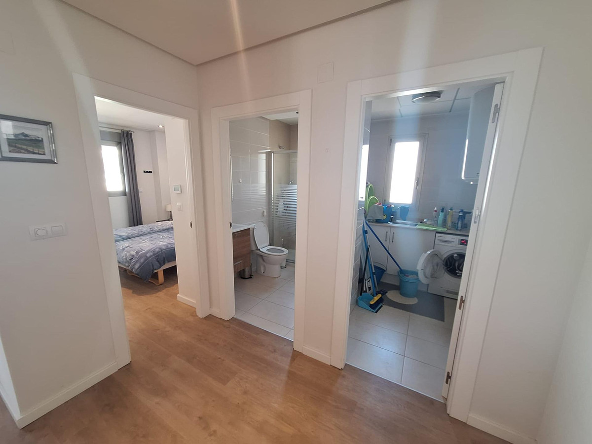 Se vende Apartamento Planta Media de 4 dormitorios en Costa Blanca, Alicante, España
