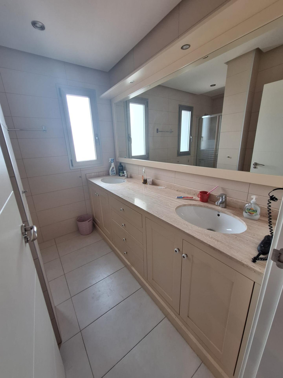 Se vende Apartamento Planta Media de 4 dormitorios en Costa Blanca, Alicante, España