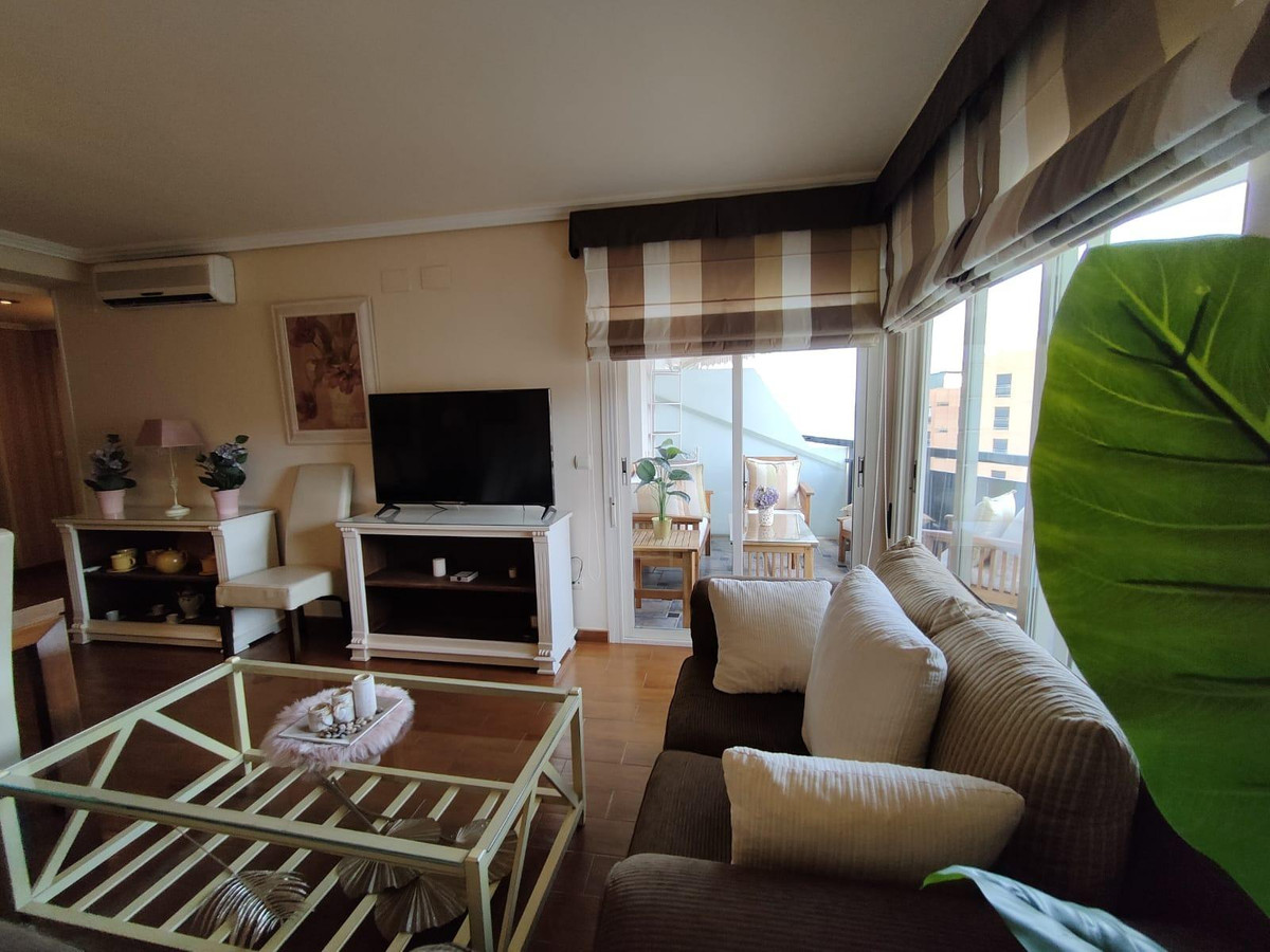 Se vende Apartamento Planta Media de 2 dormitorios en Costa Blanca, Alicante, España