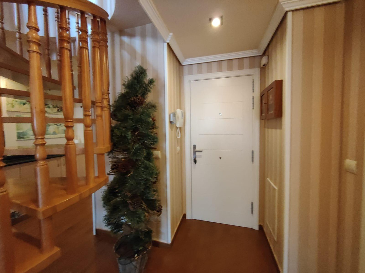 Se vende Apartamento Planta Media de 2 dormitorios en Costa Blanca, Alicante, España