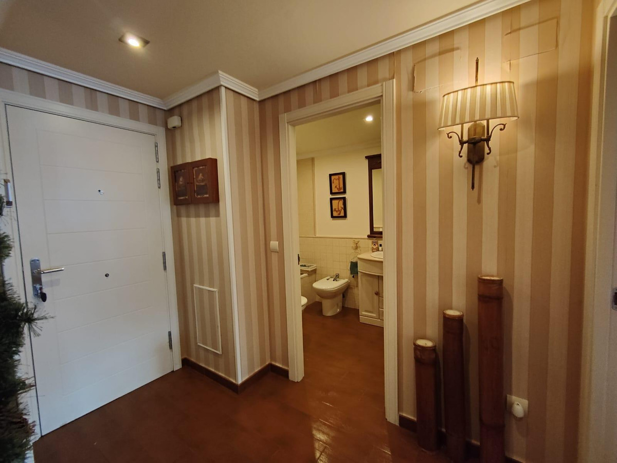 Se vende Apartamento Planta Media de 2 dormitorios en Costa Blanca, Alicante, España