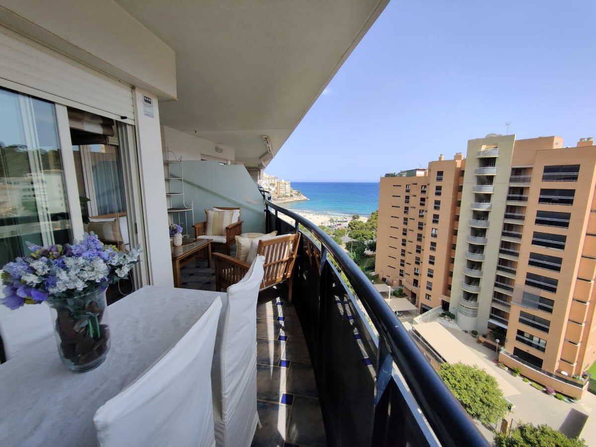 Se vende Apartamento Planta Media de 2 dormitorios en Costa Blanca, Alicante, España