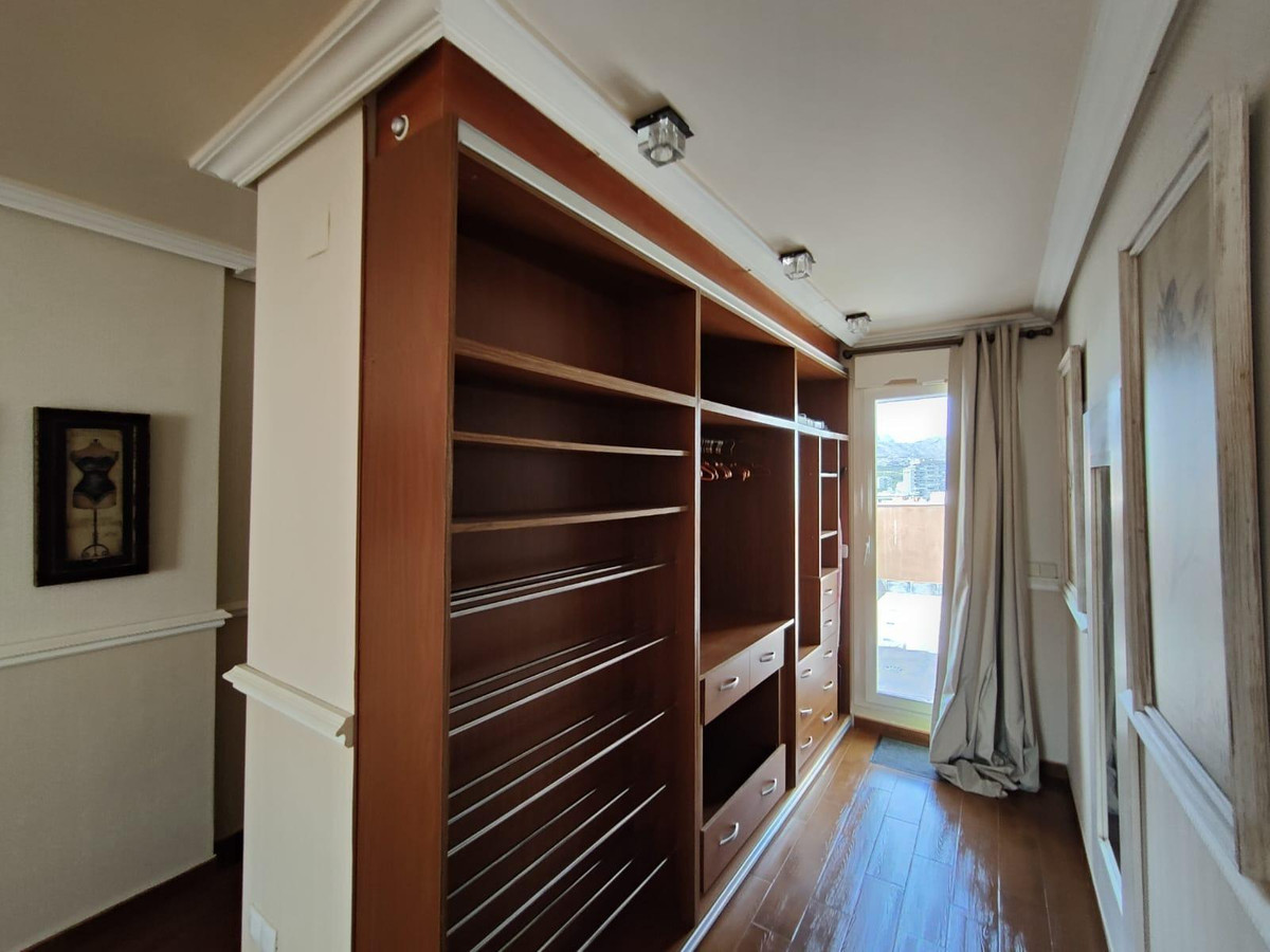 Se vende Apartamento Planta Media de 2 dormitorios en Costa Blanca, Alicante, España