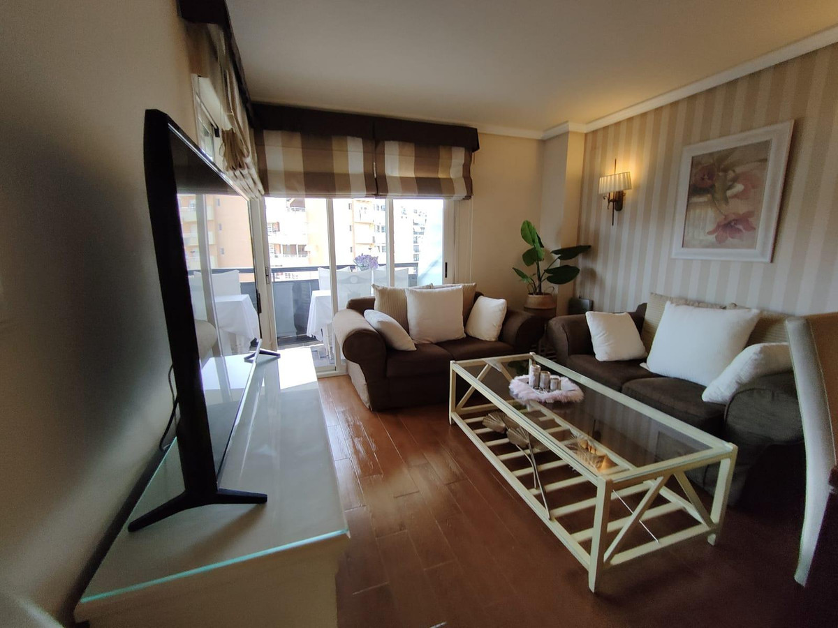 Se vende Apartamento Planta Media de 2 dormitorios en Costa Blanca, Alicante, España