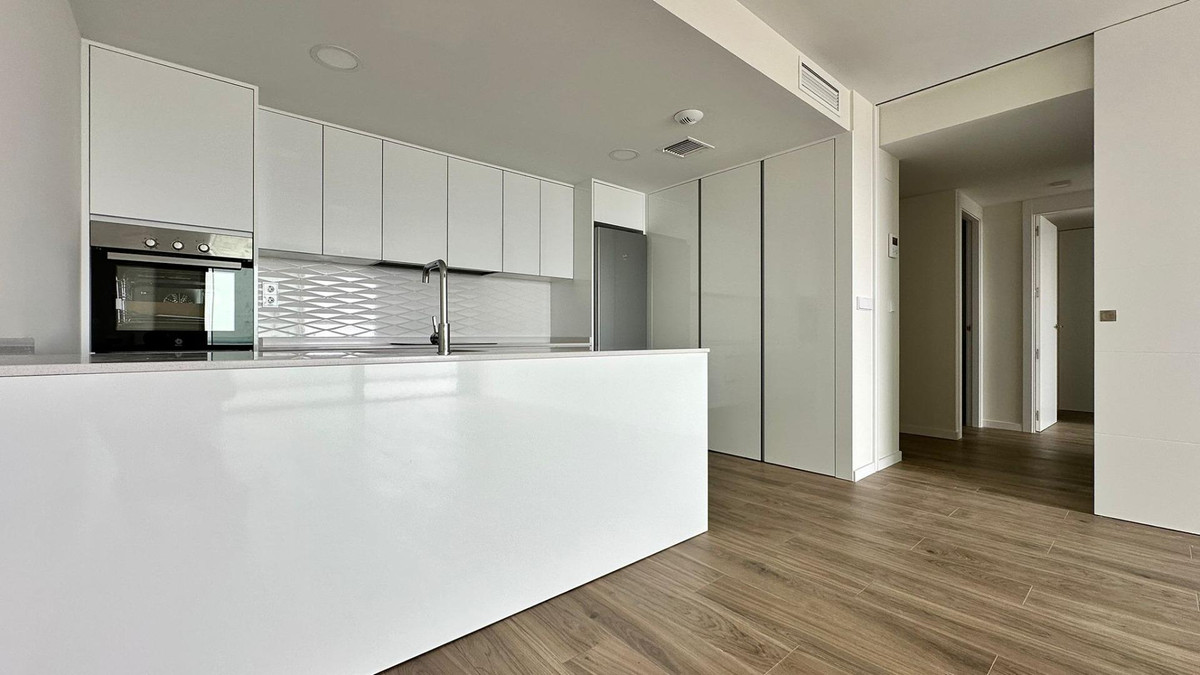 Se vende Apartamento Planta Media de 2 dormitorios en Costa Blanca, Alicante, España