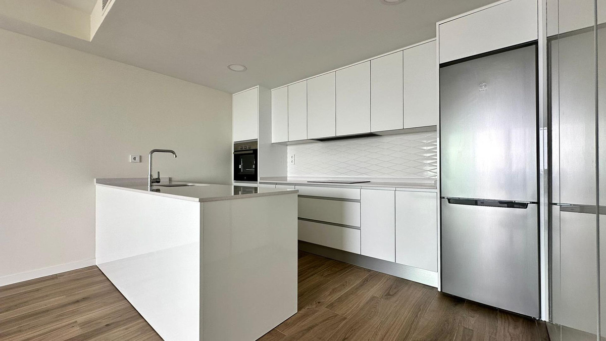 Se vende Apartamento Planta Media de 2 dormitorios en Costa Blanca, Alicante, España