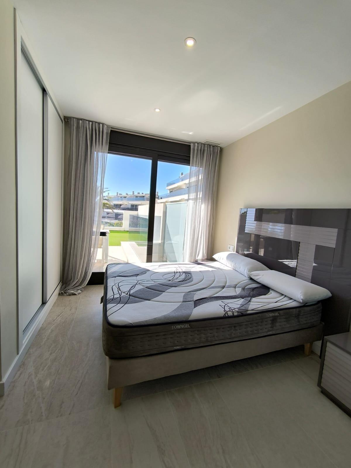 Se vende Dúplex de 3 dormitorios en Costa Blanca, Alicante, España