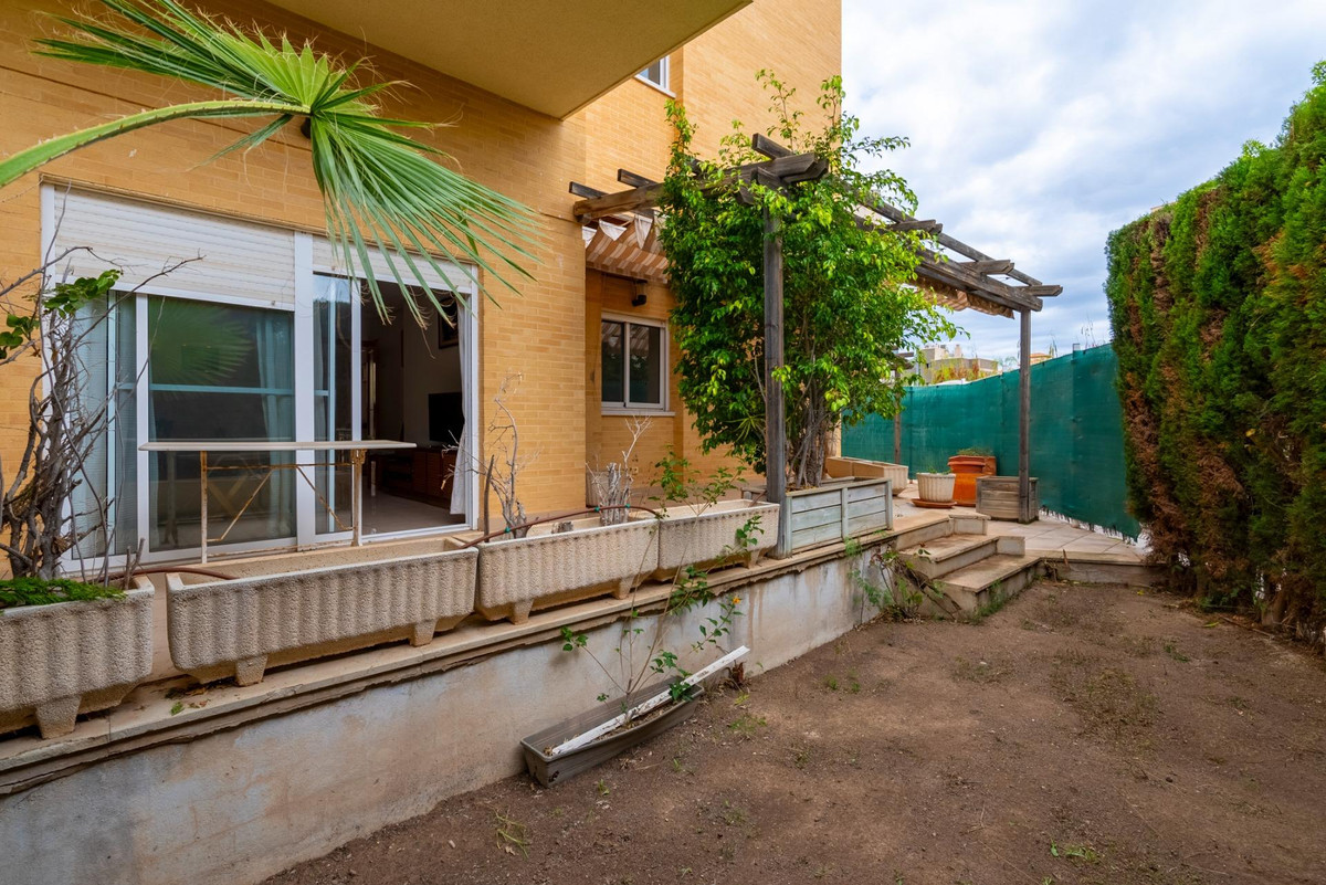 Se vende Apartamento Planta Media de 3 dormitorios en Costa Blanca, Alicante, España