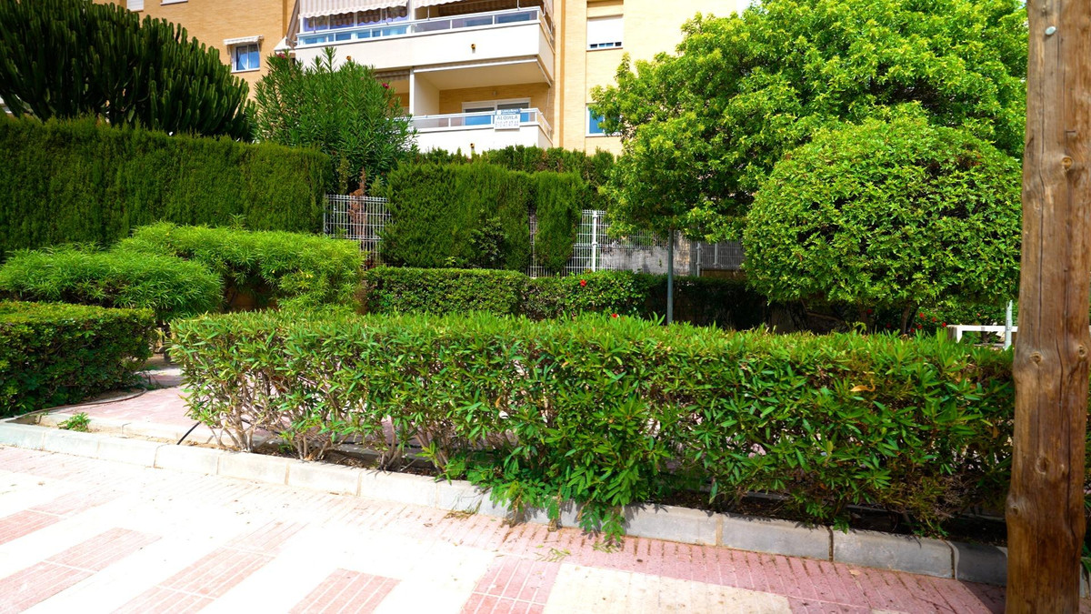 Se vende Apartamento Planta Media de 3 dormitorios en Costa Blanca, Alicante, España