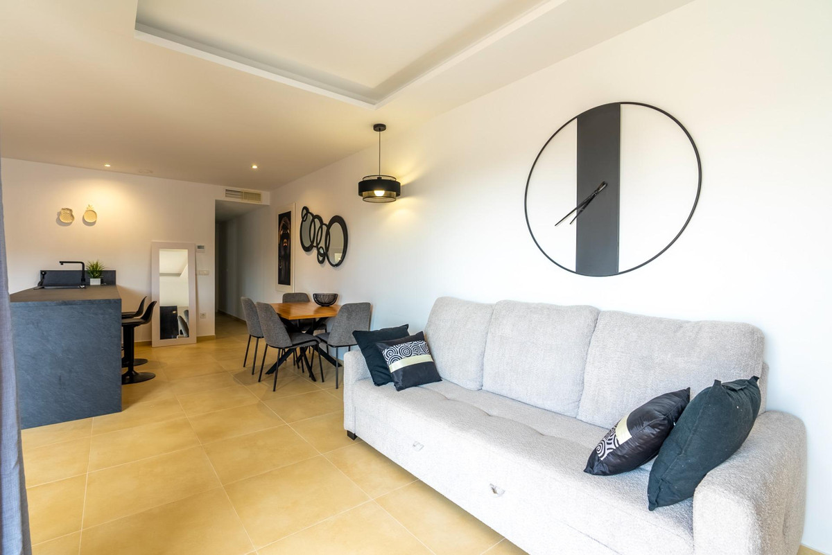 Se vende Bungalow de 2 dormitorios en Costa Blanca, Alicante, España