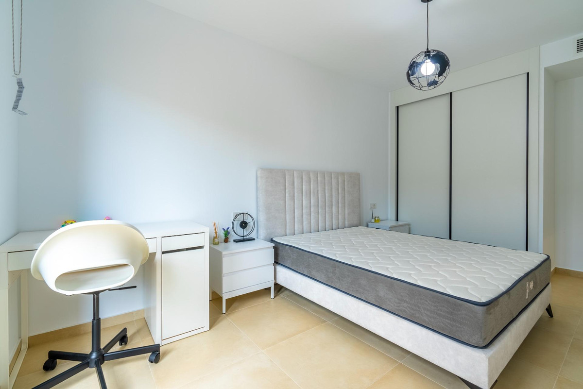Se vende Bungalow de 2 dormitorios en Costa Blanca, Alicante, España