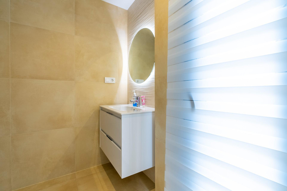 Se vende Bungalow de 2 dormitorios en Costa Blanca, Alicante, España
