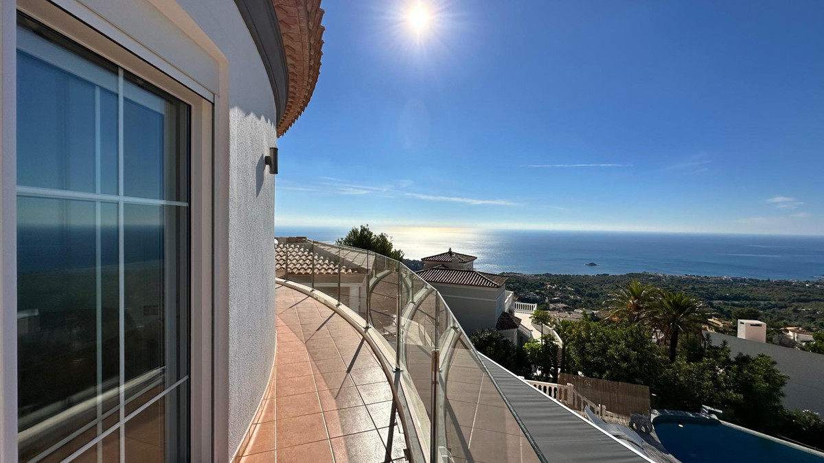 4 Bed Townhouse for sale in Altea Costa Blanca, Alicante, Spain