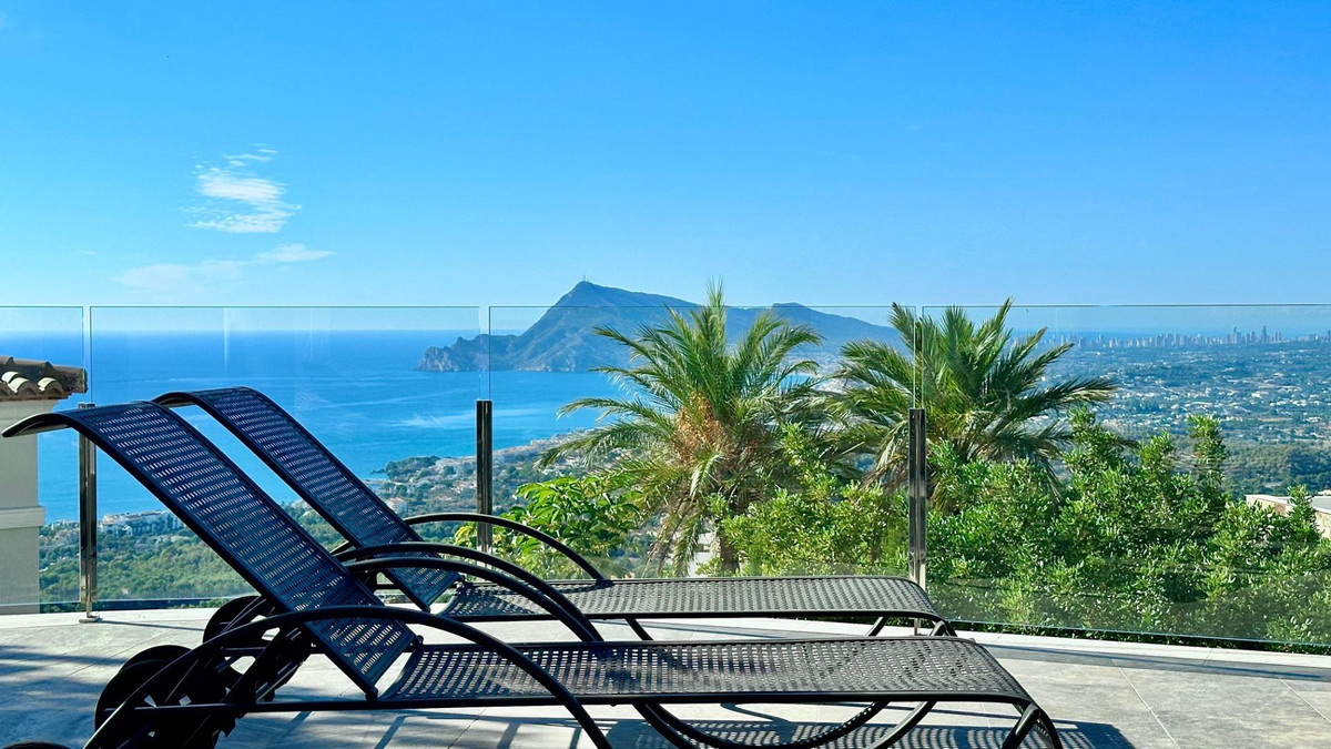 4 Bed Townhouse for sale in Altea Costa Blanca, Alicante, Spain