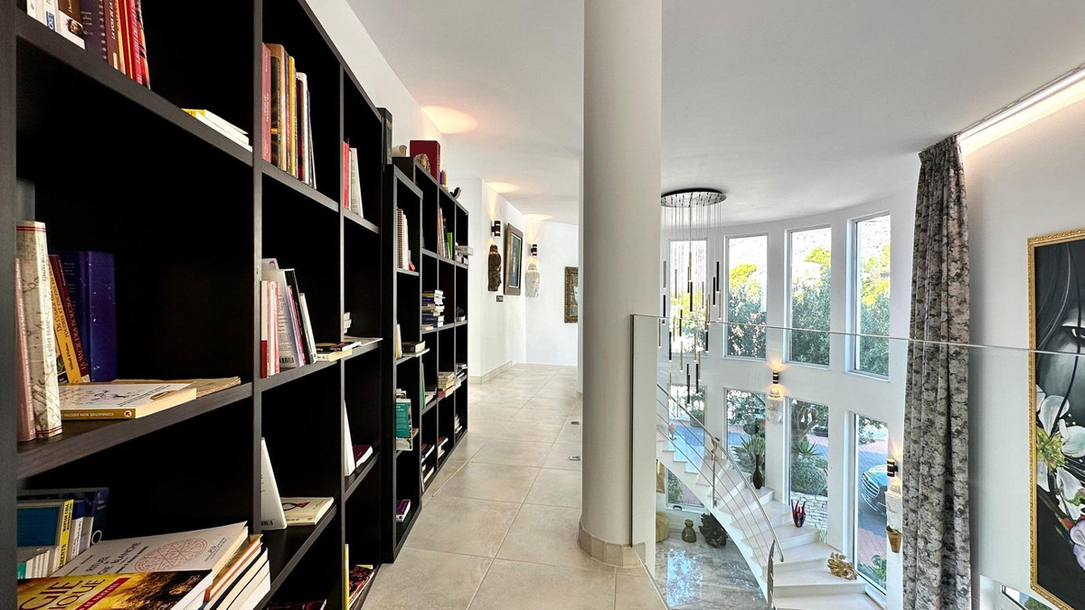 4 Bed Townhouse for sale in Altea Costa Blanca, Alicante, Spain