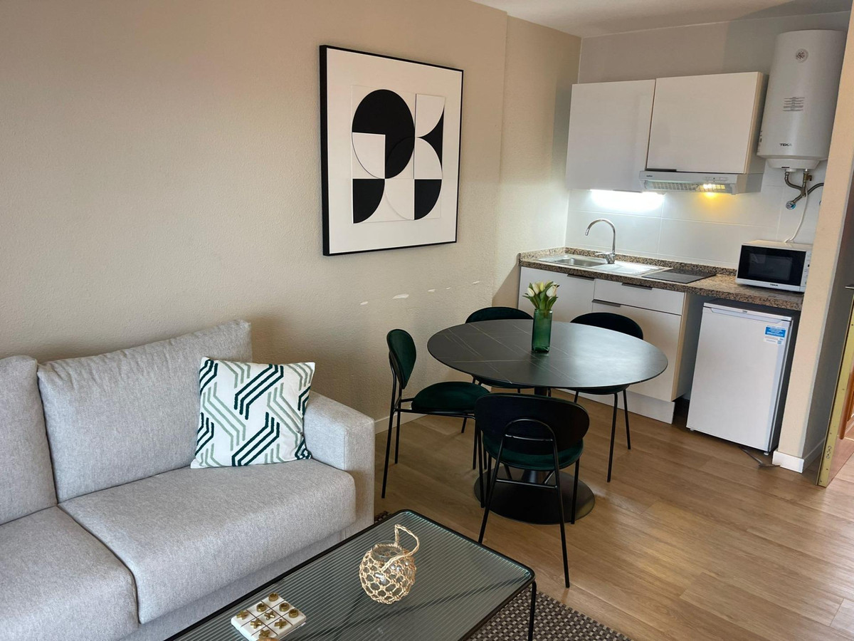 1 Bed Apartment for sale in Benidorm Costa Blanca, Alicante, Spain