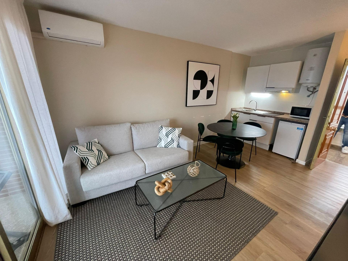 1 Bed Apartment for sale in Benidorm Costa Blanca, Alicante, Spain
