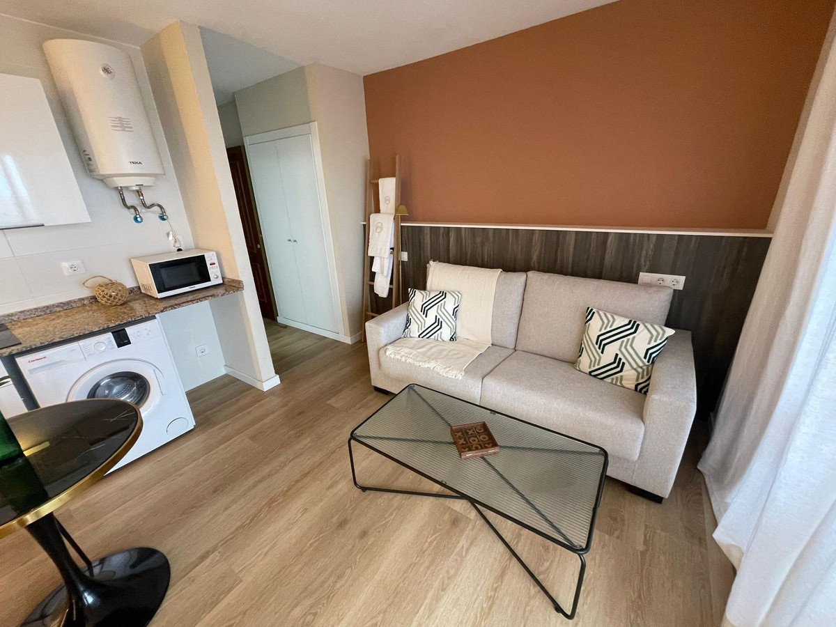 1 Bed Apartment for sale in Benidorm Costa Blanca, Alicante, Spain