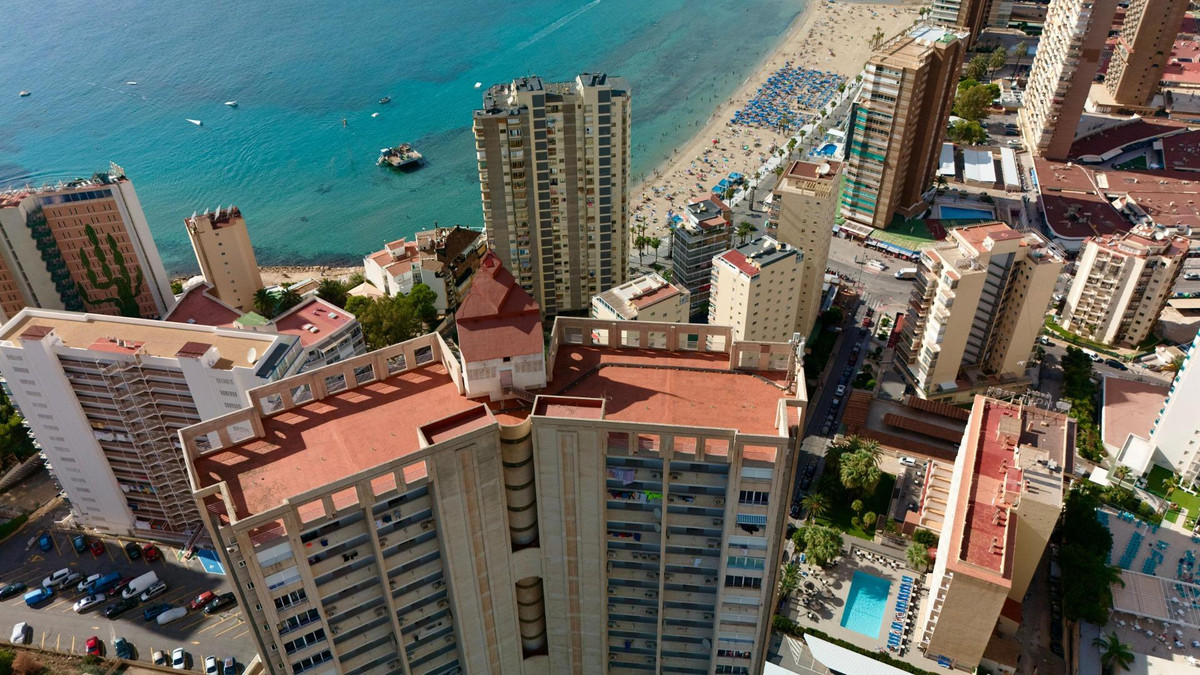 2 Bed Apartment for sale in Benidorm Costa Blanca, Alicante, Spain