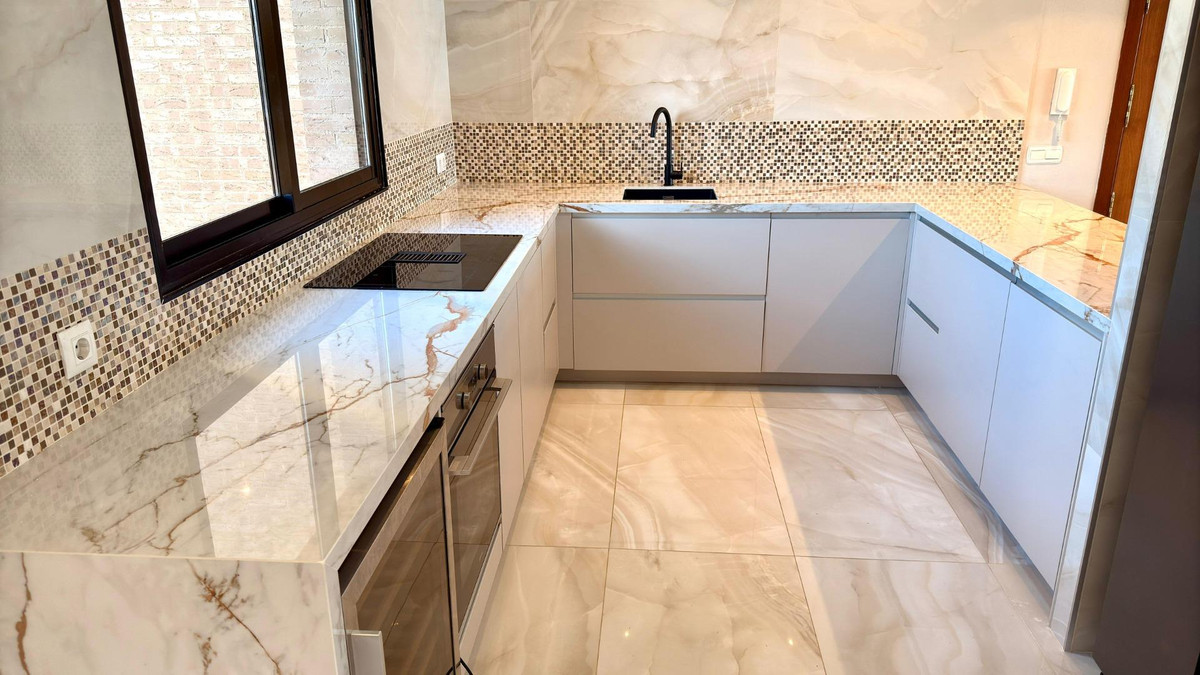 Se vende Apartamento Planta Media de 4 dormitorios en Costa Blanca, Alicante, España