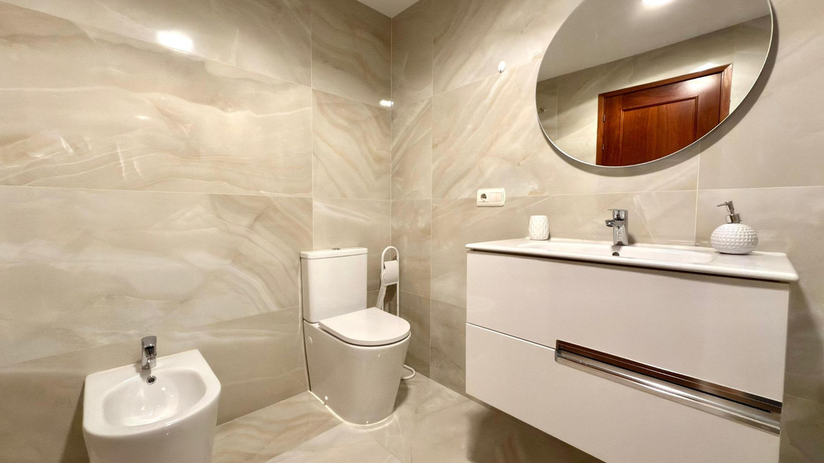 Se vende Apartamento Planta Media de 4 dormitorios en Costa Blanca, Alicante, España