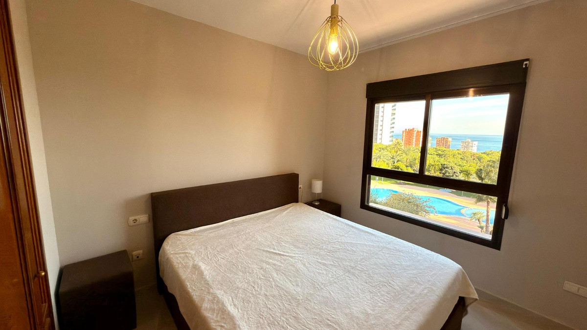 Se vende Apartamento Planta Media de 4 dormitorios en Costa Blanca, Alicante, España