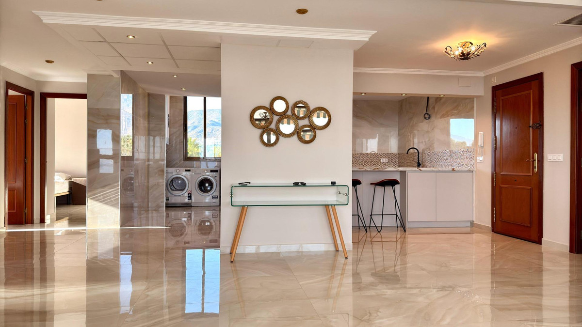 Se vende Apartamento Planta Media de 4 dormitorios en Costa Blanca, Alicante, España