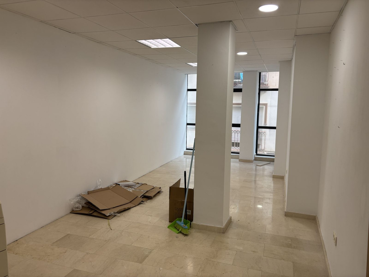 7 Bed Commercial unit for sale in Fuengirola Costa Del Sol, Málaga, Spain
