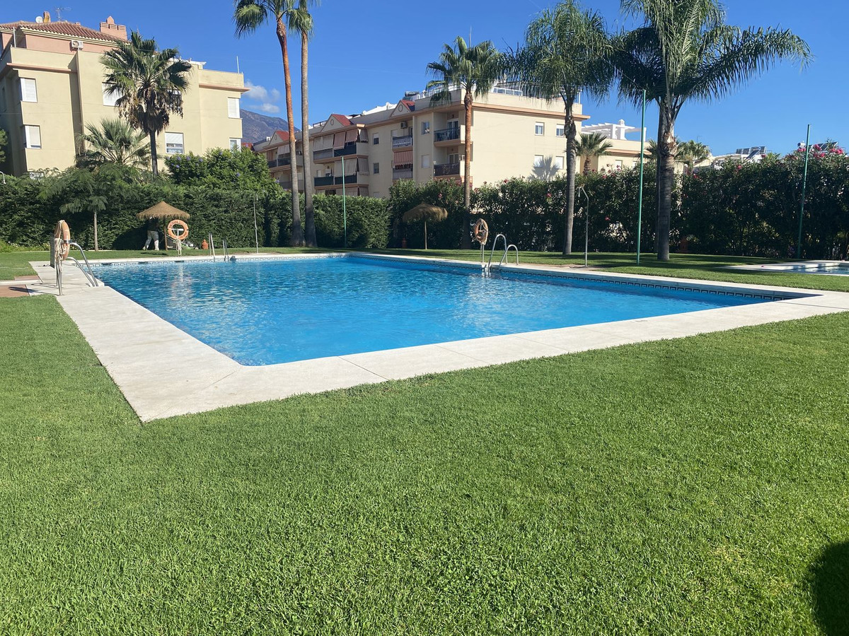 3 Bed Apartment for sale in Estepona Costa Del Sol, Málaga, Spain