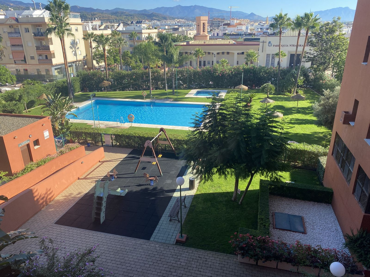 3 Bed Apartment for sale in Estepona Costa Del Sol, Málaga, Spain