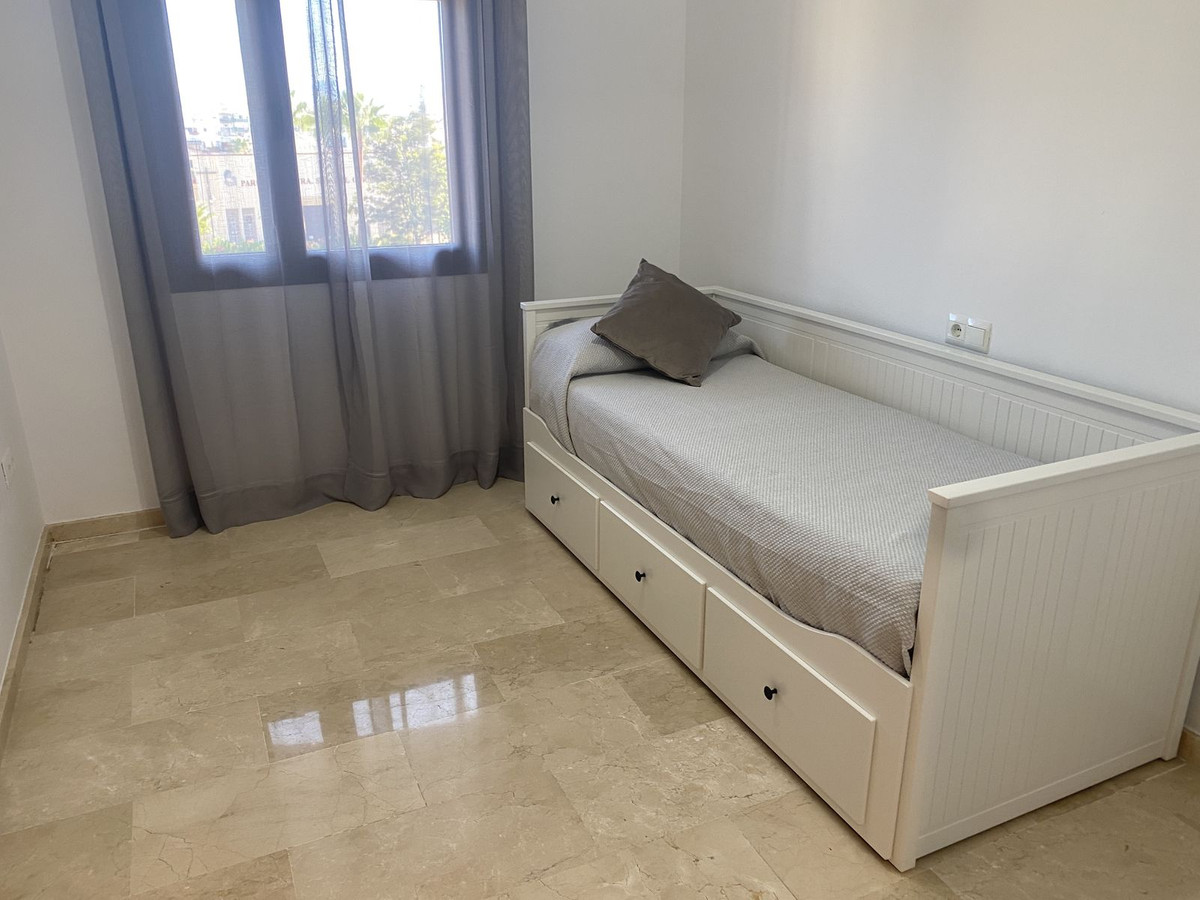 3 Bed Apartment for sale in Estepona Costa Del Sol, Málaga, Spain