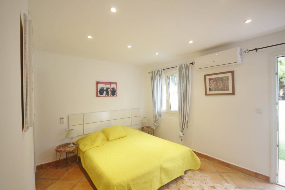 4 Bed Townhouse for sale in Moraira Costa Blanca, Alicante, Spain