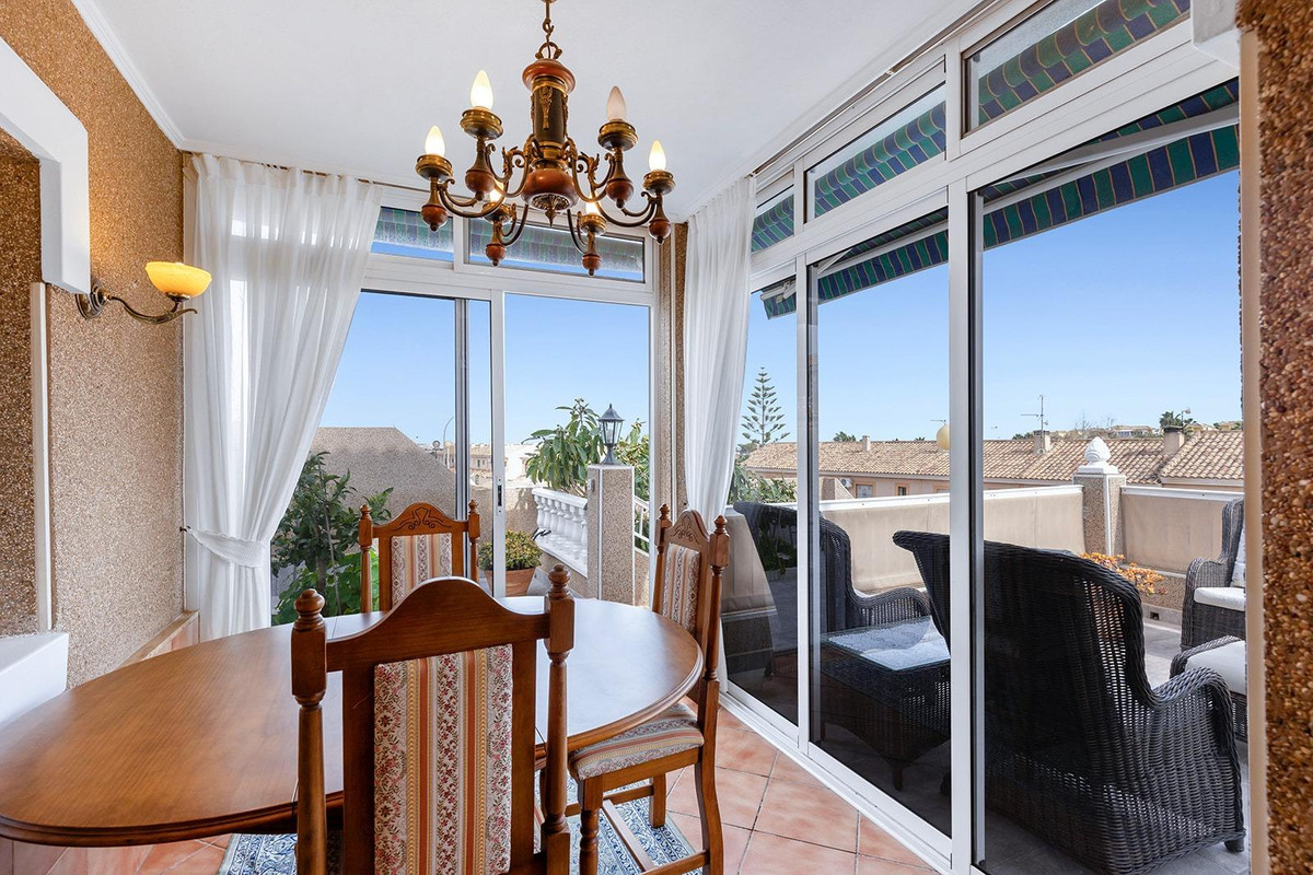 5 Bed Townhouse for sale in Torrevieja Costa Blanca, Alicante, Spain
