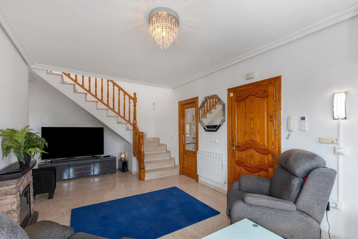 5 Bed Townhouse for sale in Torrevieja Costa Blanca, Alicante, Spain