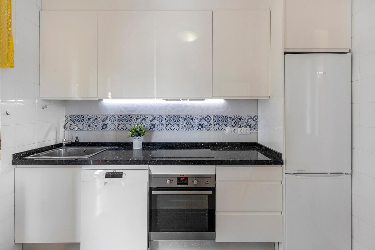 5 Bed Townhouse for sale in Torrevieja Costa Blanca, Alicante, Spain