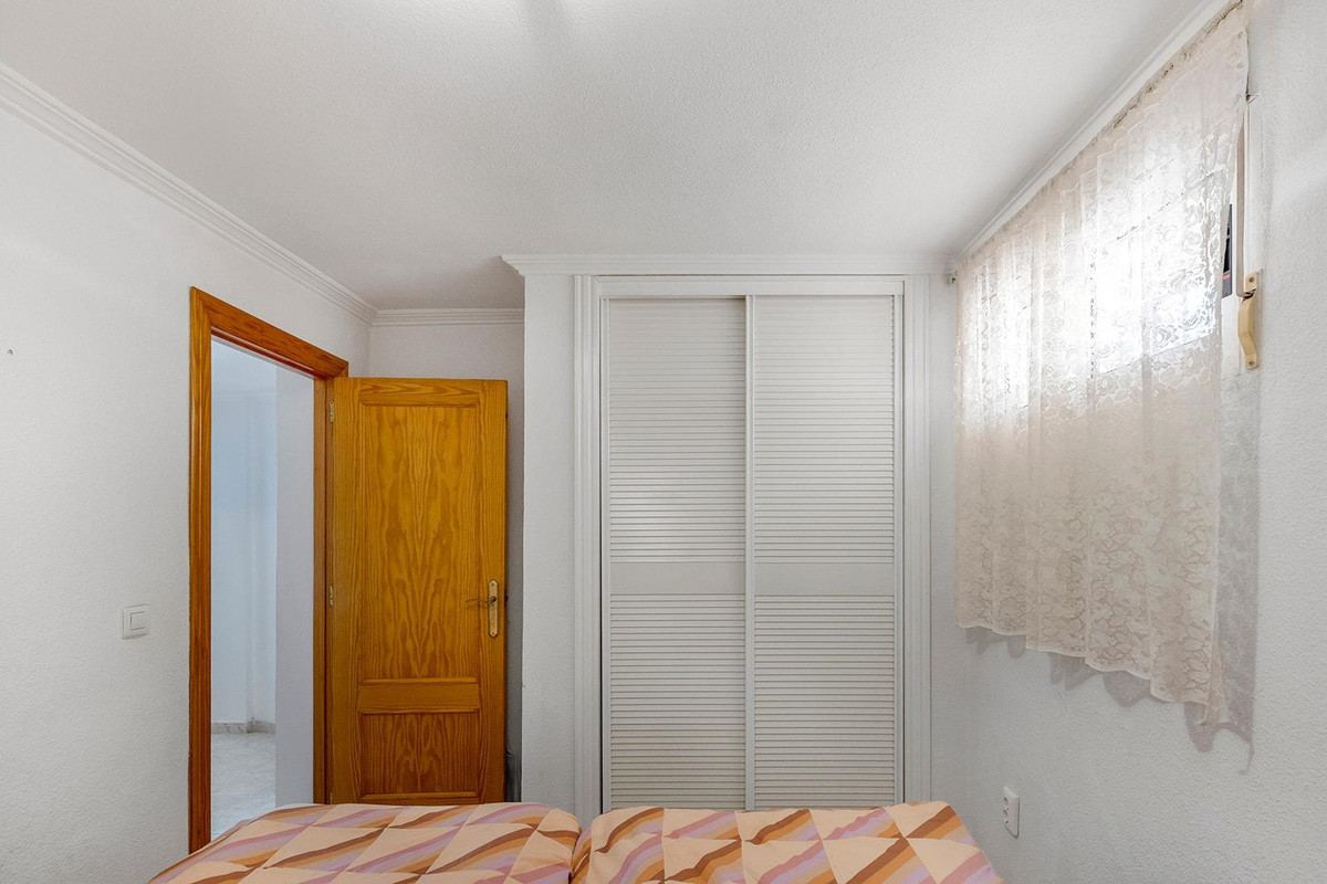 5 Bed Townhouse for sale in Torrevieja Costa Blanca, Alicante, Spain