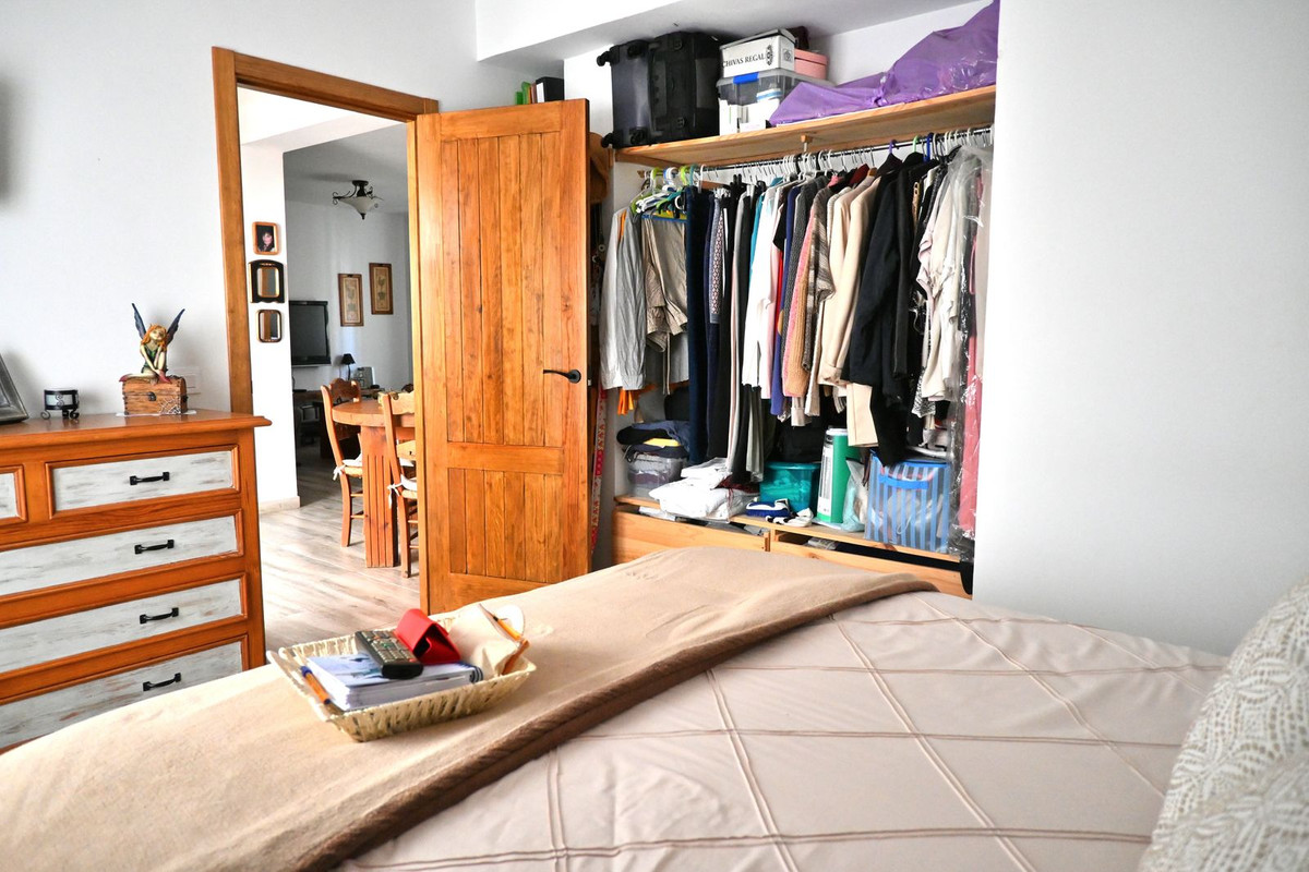 Se vende Apartamento Planta Baja de 3 dormitorios en Costa Del Sol, Málaga, España