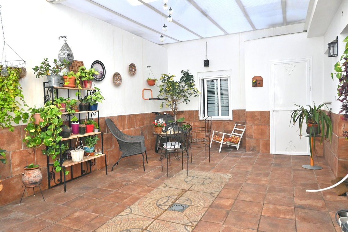 Se vende Apartamento Planta Baja de 3 dormitorios en Costa Del Sol, Málaga, España