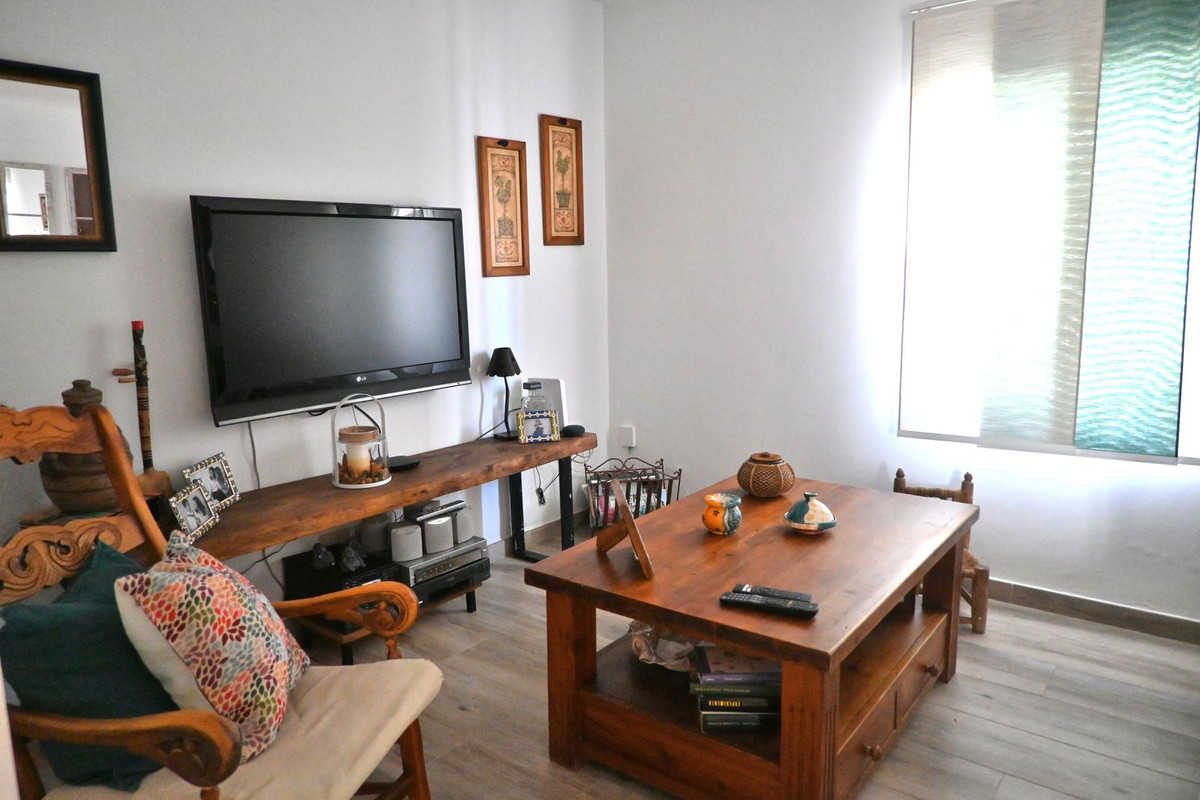 Se vende Apartamento Planta Baja de 3 dormitorios en Costa Del Sol, Málaga, España