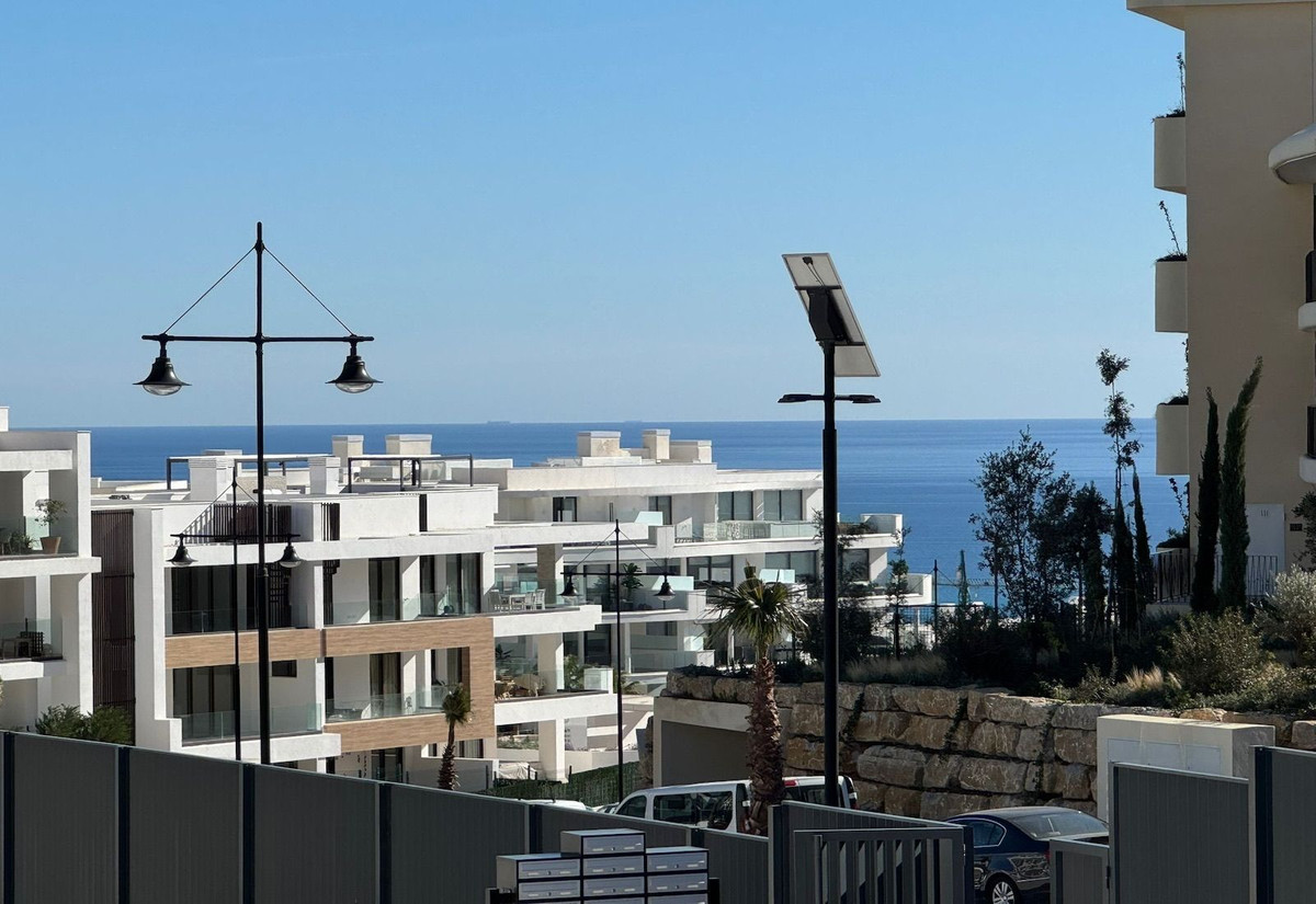 Se vende Apartamento Planta Media de 3 dormitorios en Costa Del Sol, Málaga, España