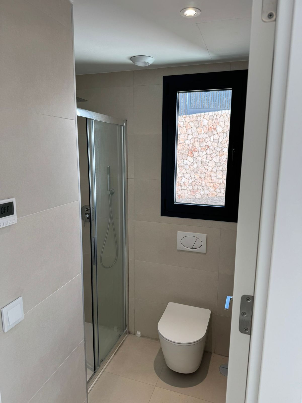 Se vende Apartamento Planta Media de 3 dormitorios en Costa Del Sol, Málaga, España