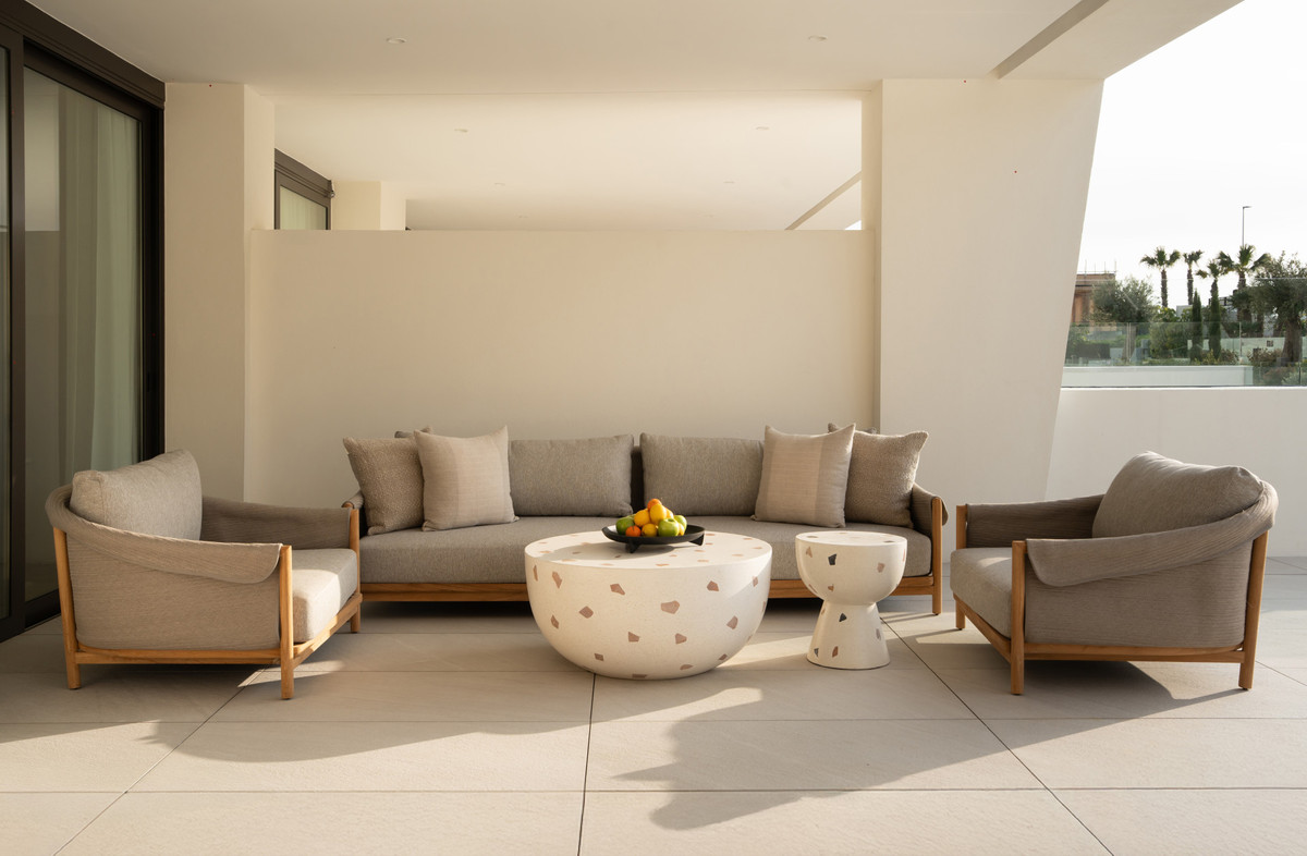 4 Bed Apartment for sale in The Golden Mile Costa Del Sol, Málaga, Spain