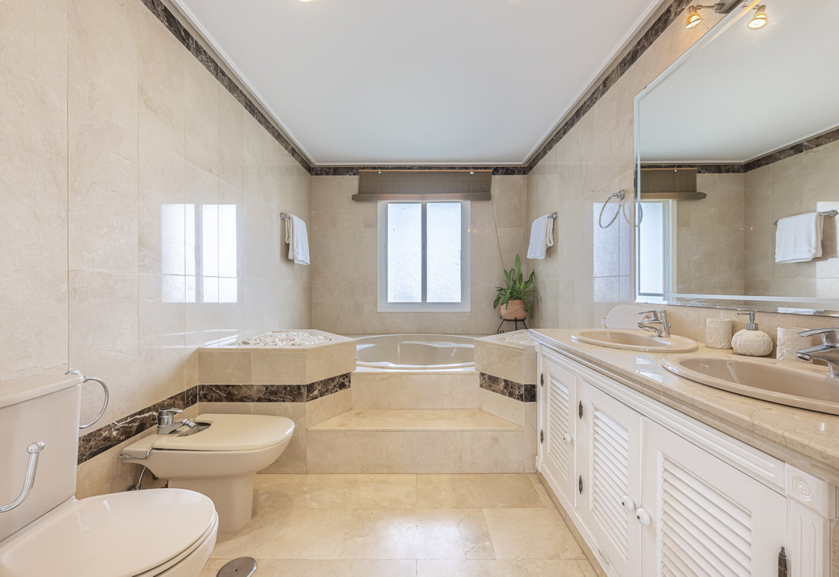 Se vende Ático Dúplex de 3 dormitorios en Costa Del Sol, Málaga, España