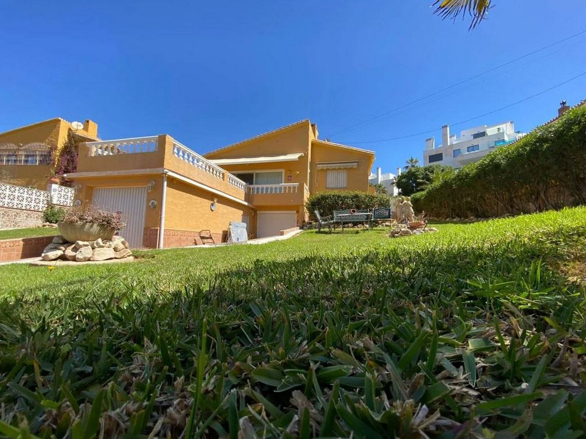 3 Bed Townhouse for sale in El Faro Costa Del Sol, Málaga, Spain