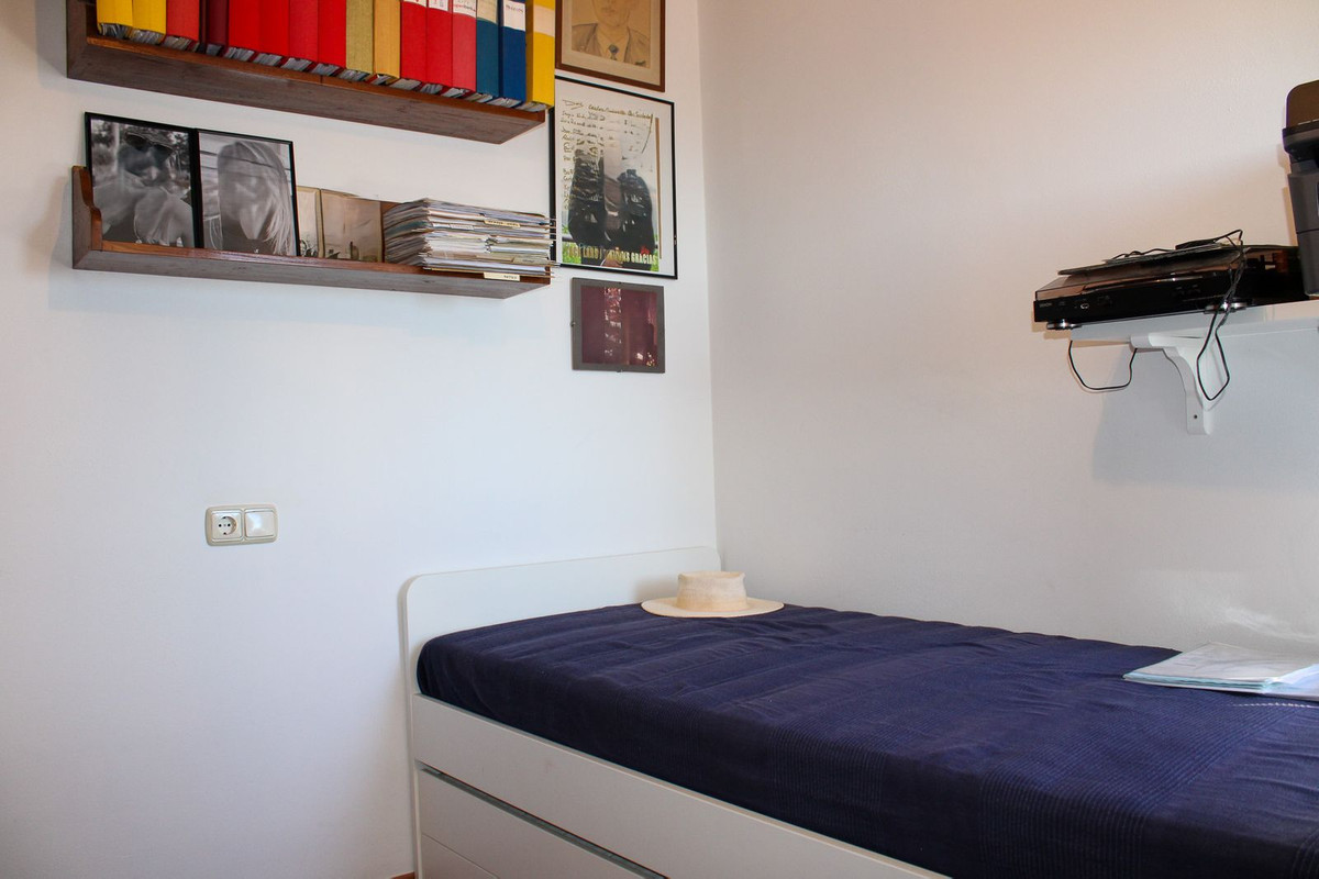 3 Bed Apartment for sale in Nerja Costa Del Sol East, Málaga, Spain