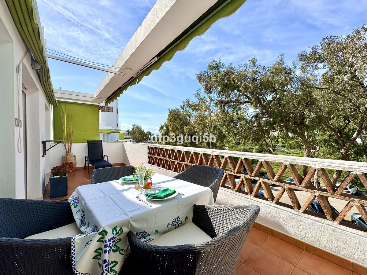 2 Bed Apartment for sale in Torrequebrada Costa Del Sol, Málaga, Spain