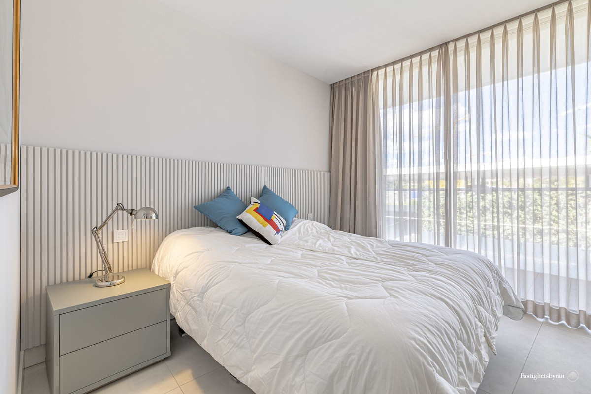 2 Bed Apartment for sale in Estepona Costa Del Sol, Málaga, Spain