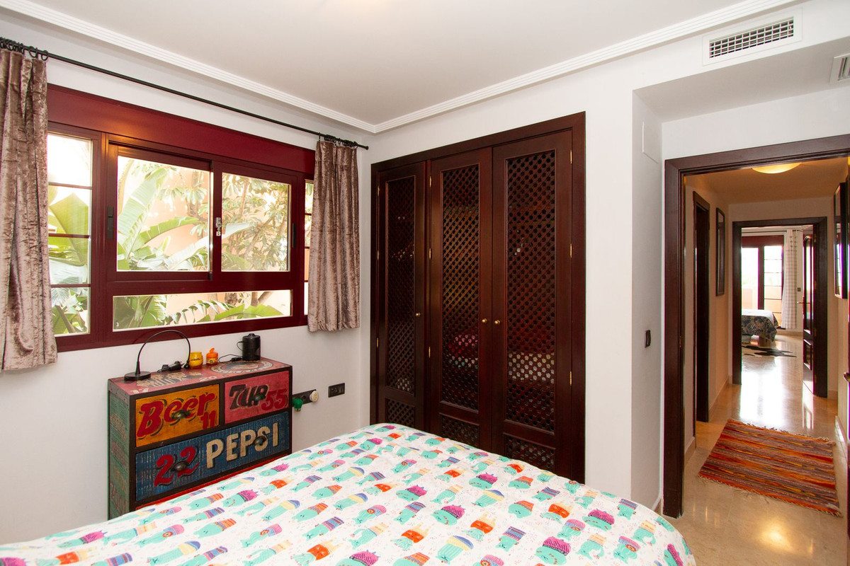 Se vende Apartamento Planta Baja de 2 dormitorios en Costa Del Sol, Málaga, España