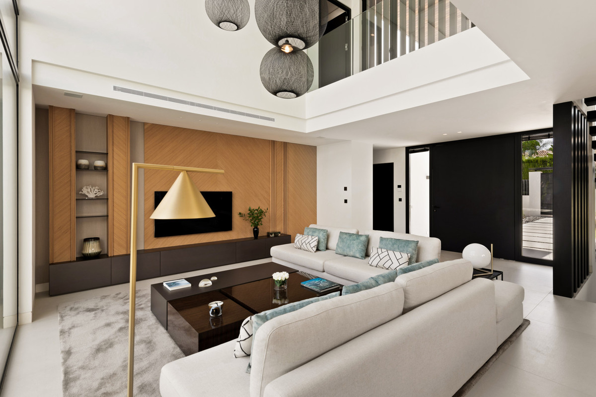 Se vende Villa - Chalet de 5 dormitorios en Costa Del Sol, Málaga, España